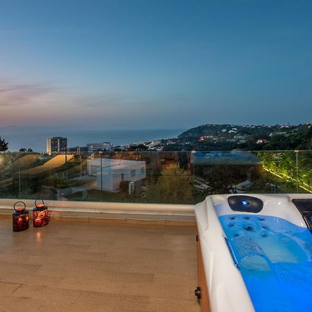 Flyviewflatsgold Privatehottub With Seaview Apartment Ixia  Exterior foto