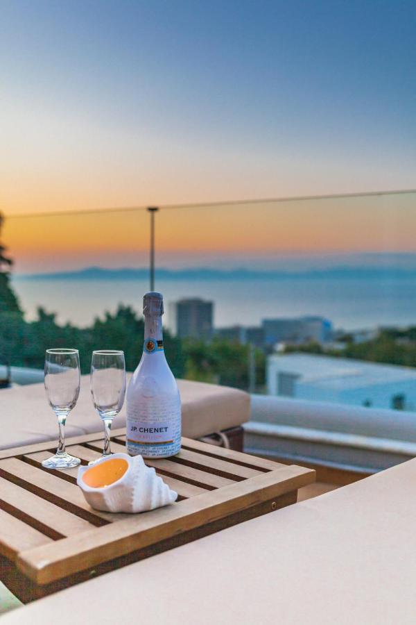 Flyviewflatsgold Privatehottub With Seaview Apartment Ixia  Exterior foto