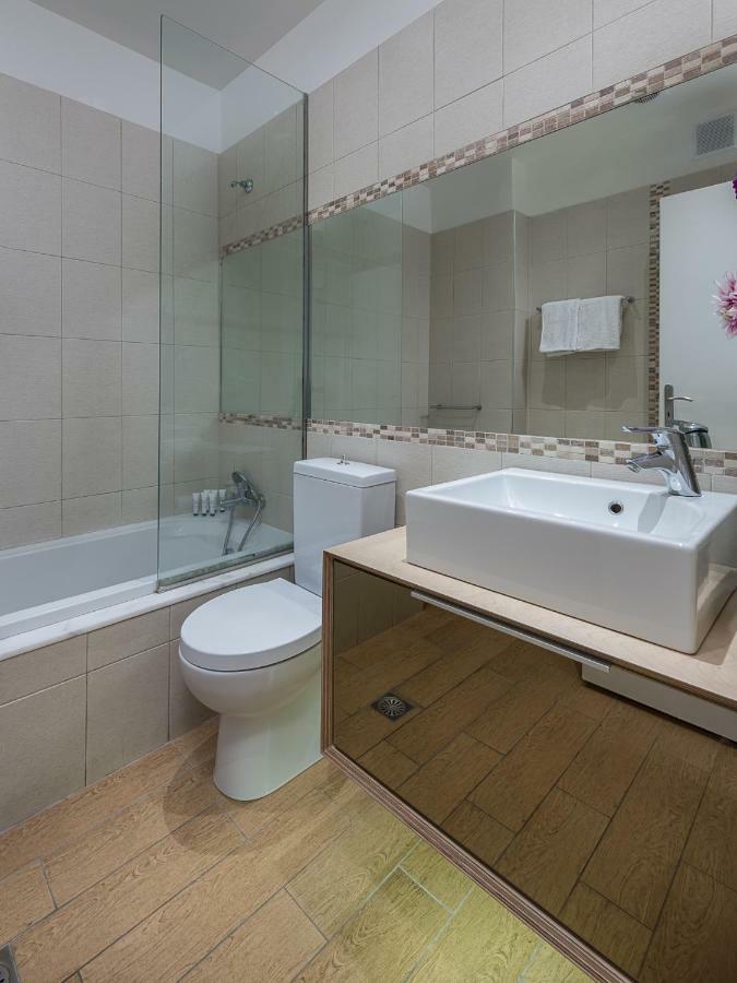Flyviewflatsgold Privatehottub With Seaview Apartment Ixia  Exterior foto