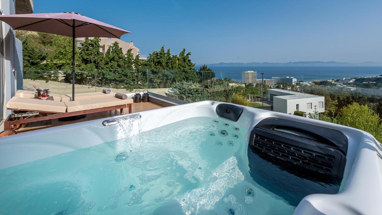 Flyviewflatsgold Privatehottub With Seaview Apartment Ixia  Exterior foto